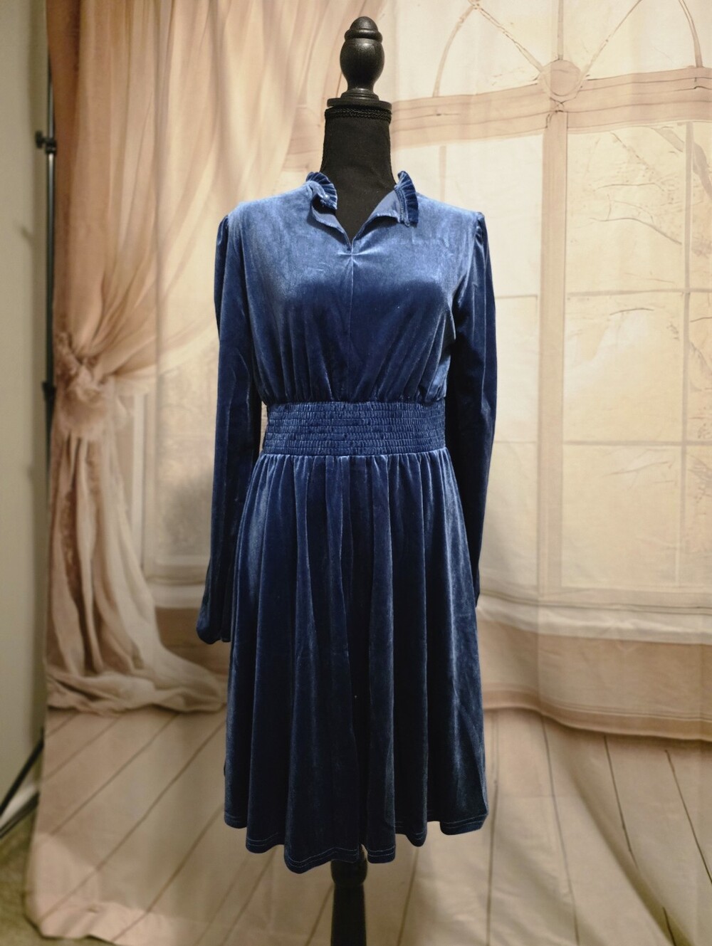 Kohl's Blue Velvet Long Sleeve Smocked Waist Dress